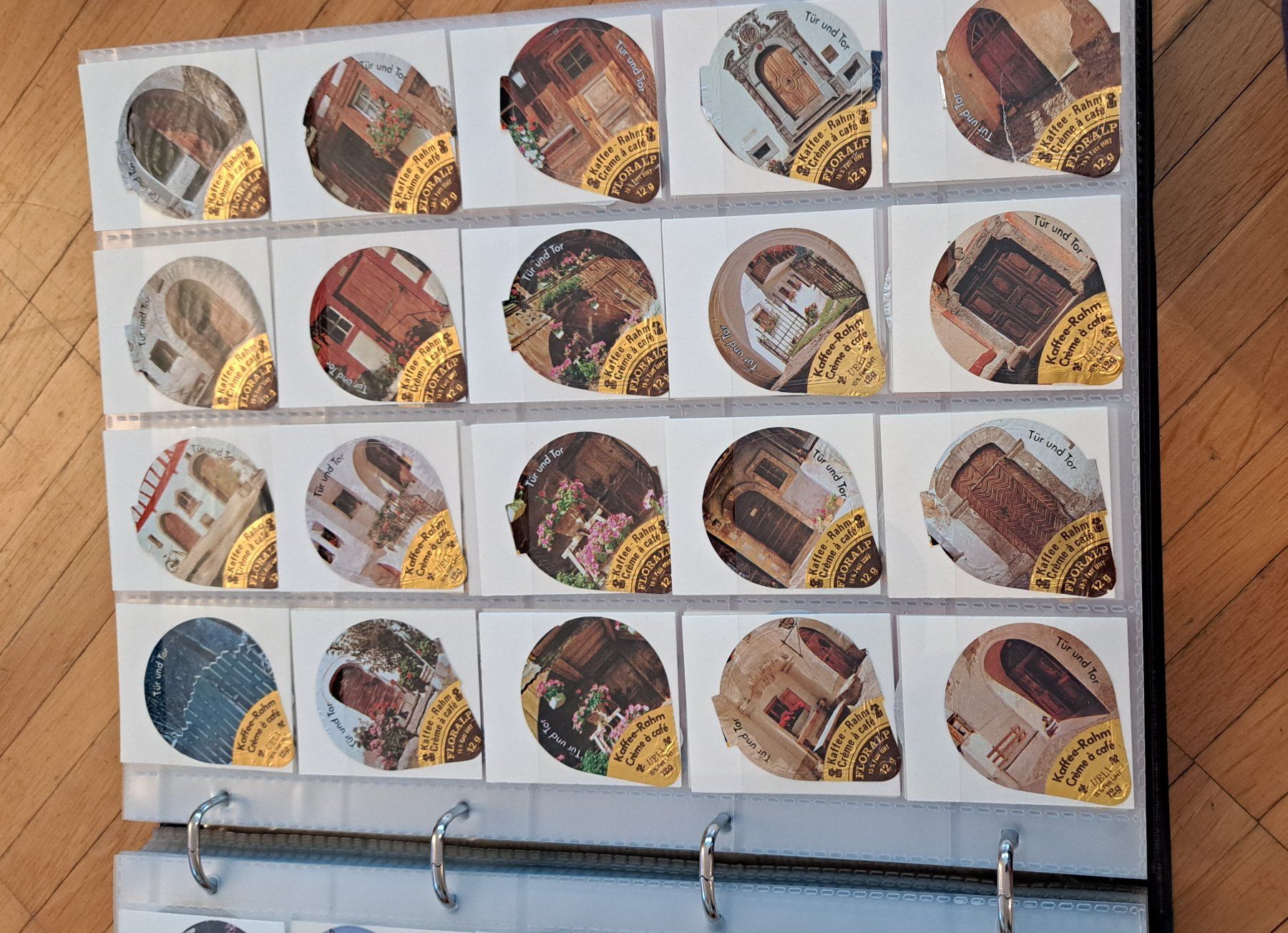Emmi Coperchi dei cremini per caffè: Kaffeerahm-Deckel Sammlung – Usato da Rothenburg venduto da Nickbeni 2