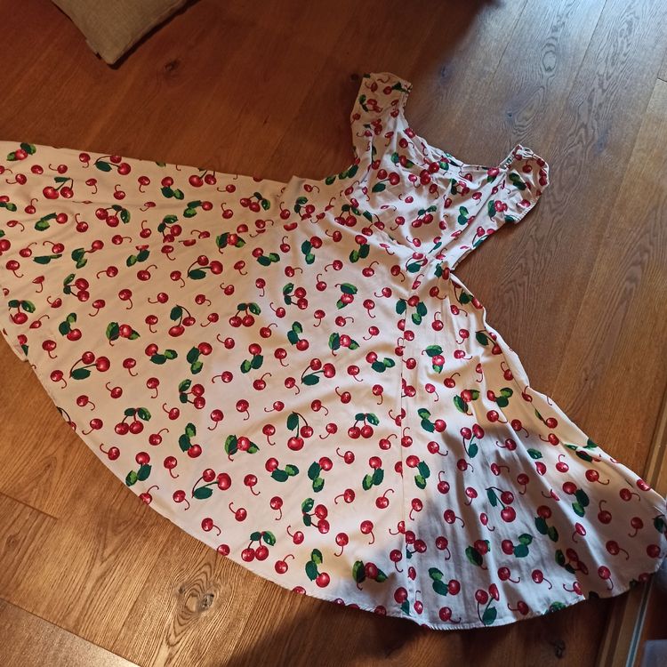 Spannende Kleid Kirschen Und Bewertungnie11788