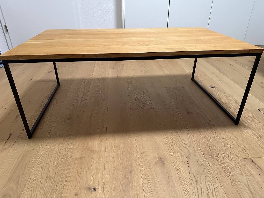 Pfister Tavoli: Salontisch / Sofatisch Eiche/Schwarz – Usato da Köniz venduto da Olivier_S.