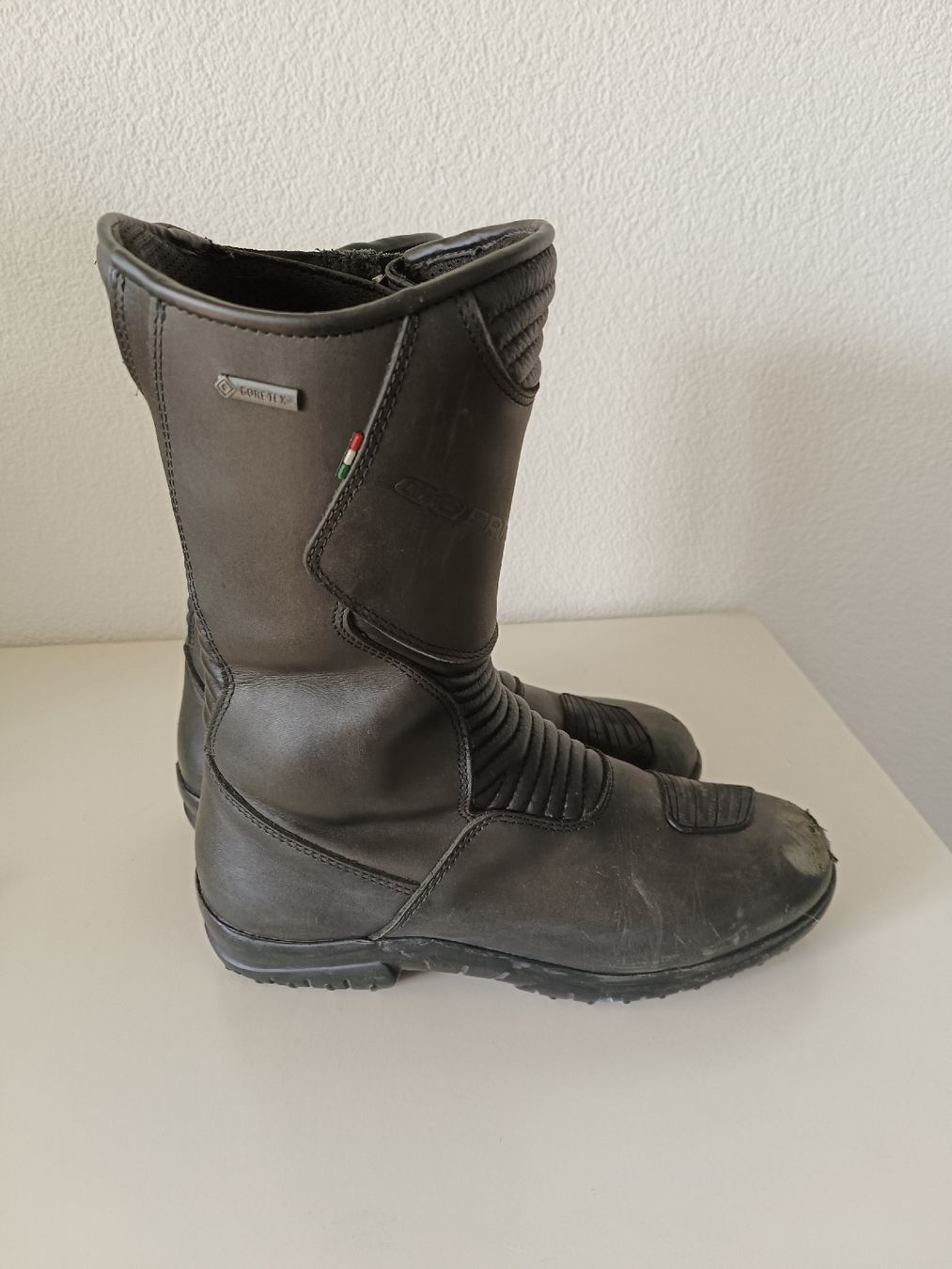 Scarpe da donna: Tourenstiefel, Grösse 40, Schwarz, mit Blessur – Usato da Urtenen-Schönbühl venduto da Ziska29 3