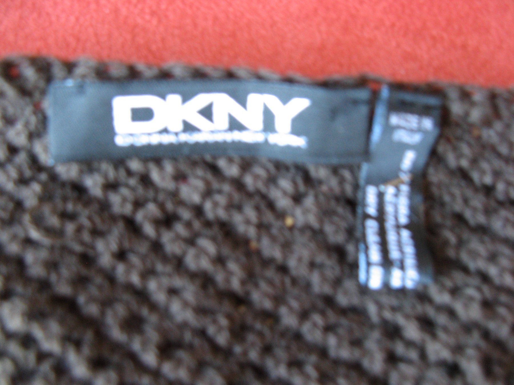 DKNY Foulard & Sciarpe: Schal mit silbrigen Pailletten DKNY – Usato da Zürich venduto da apil 1