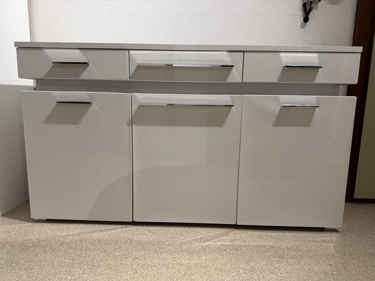 Kommoden: Kommode – Gebraucht aus Dübendorf von Denko