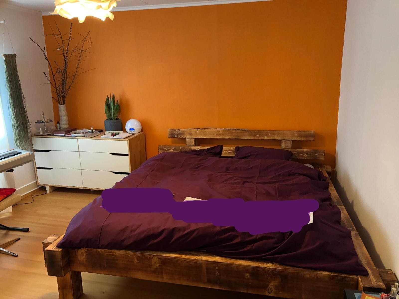 Betten: Massiv Balkenbett 180x200 Hand made – Gebraucht aus Alikon von Lealaya