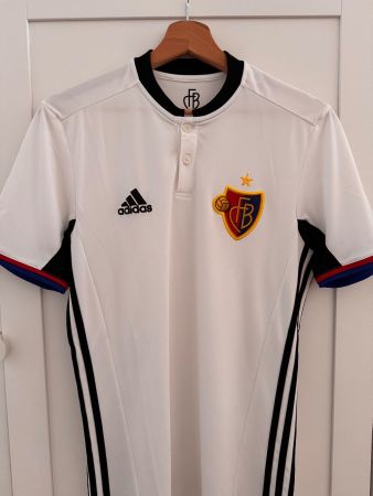 FC Basel - 2016/17 Auswärts Trikot - M