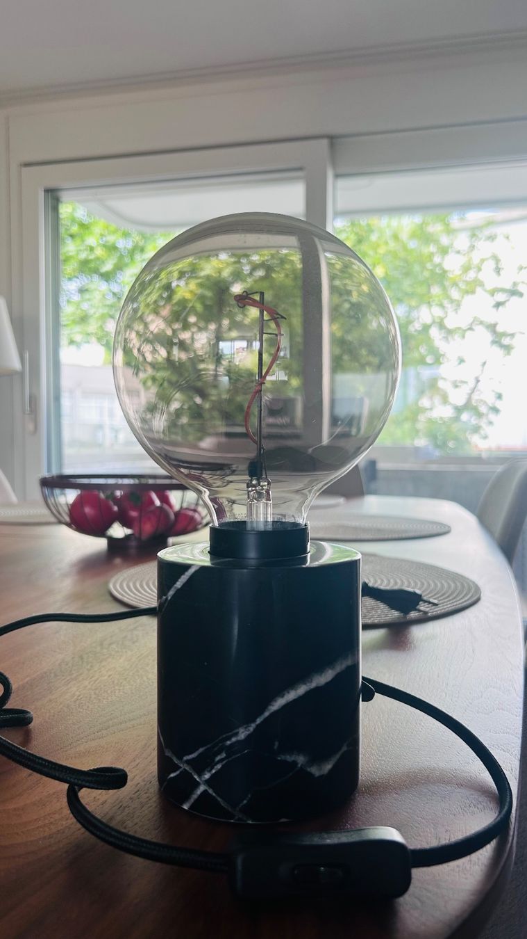 Ikea Lampade: Tischlampe MARKFROST / MOLNART Ikea – Usato da Zürich venduto da HelenaS.
