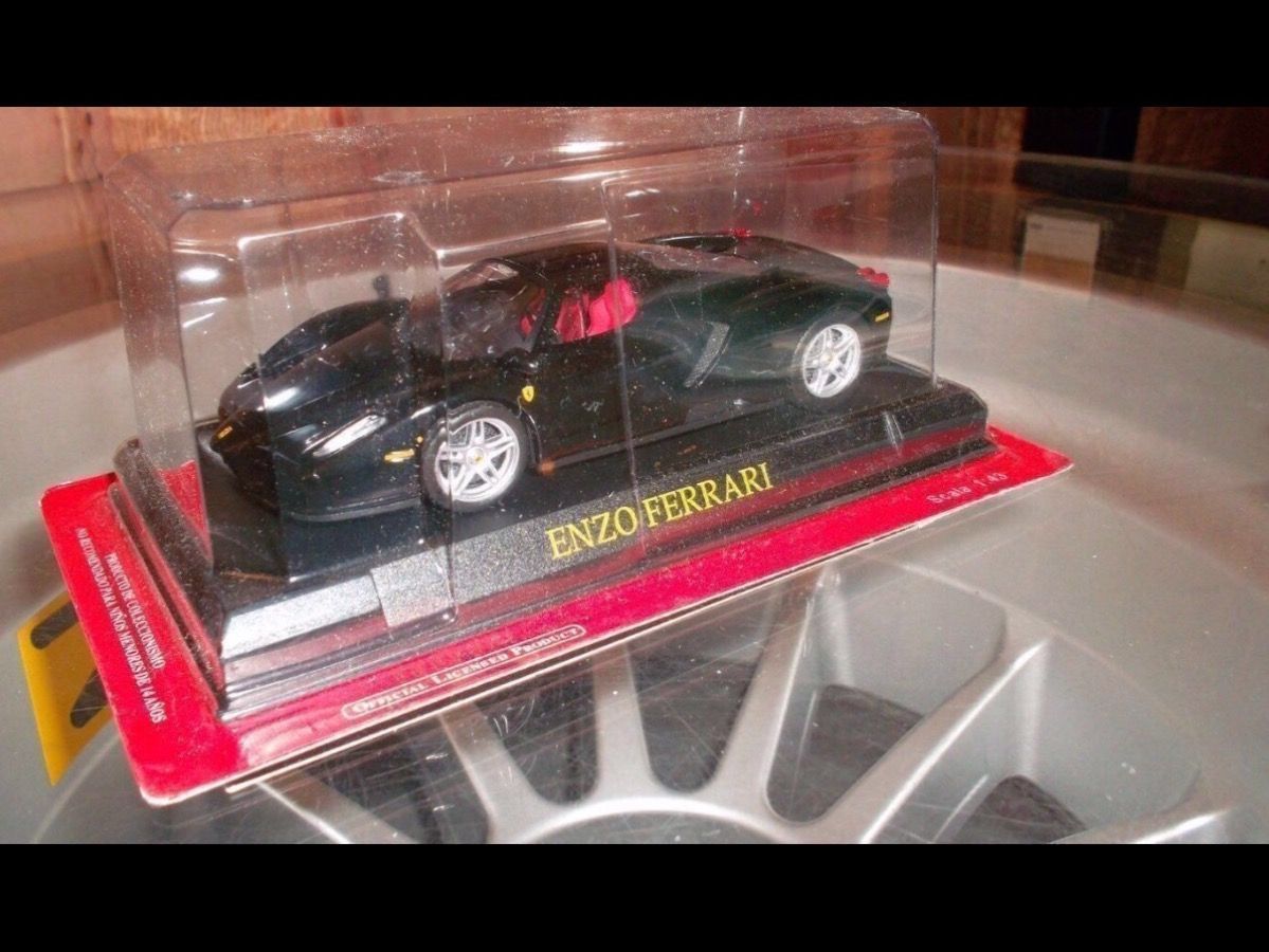 Ferrari Modellini d'auto: Ferrari ENZO 1/43 – Nuovo e nell'imballaggio originale da Wohlen AG venduto da PrivatSammlung