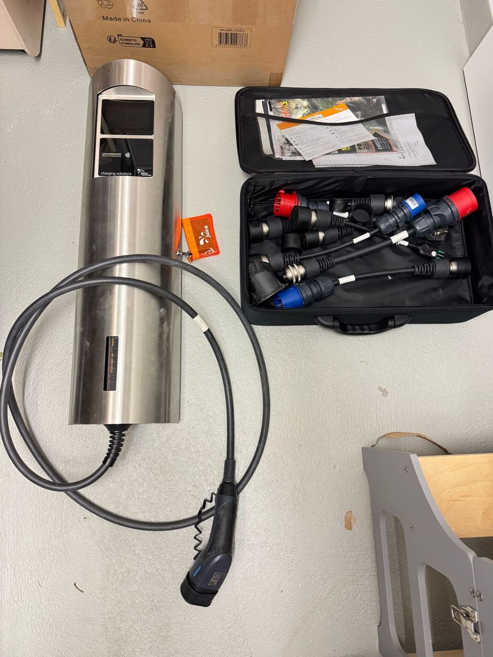 Juice Caricabatterie: Elektro Auto Ladestation mit Kabel – Usato da Urdorf venduto da rl4_d62w 2