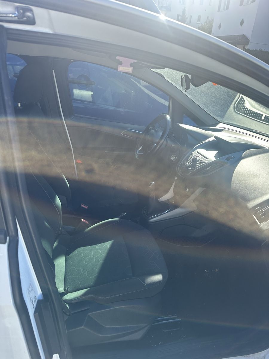 Ford Autos: Ford B-Max – Gebraucht aus Emmen von rec_595m 6