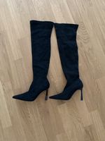 Damen Overknee Zara Stiefel schwarz Absatz neuwertig