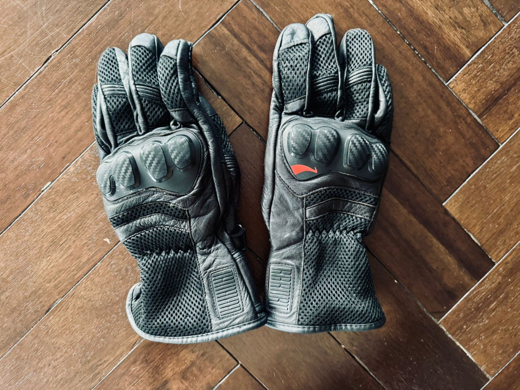 Autres accessoires hommes: Motorradhandschuhe – D'occasion à Ibach par Mythenchiller