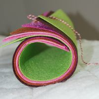 BASTELFILZ-SET, 7 Farben 30x30 cm Set 22