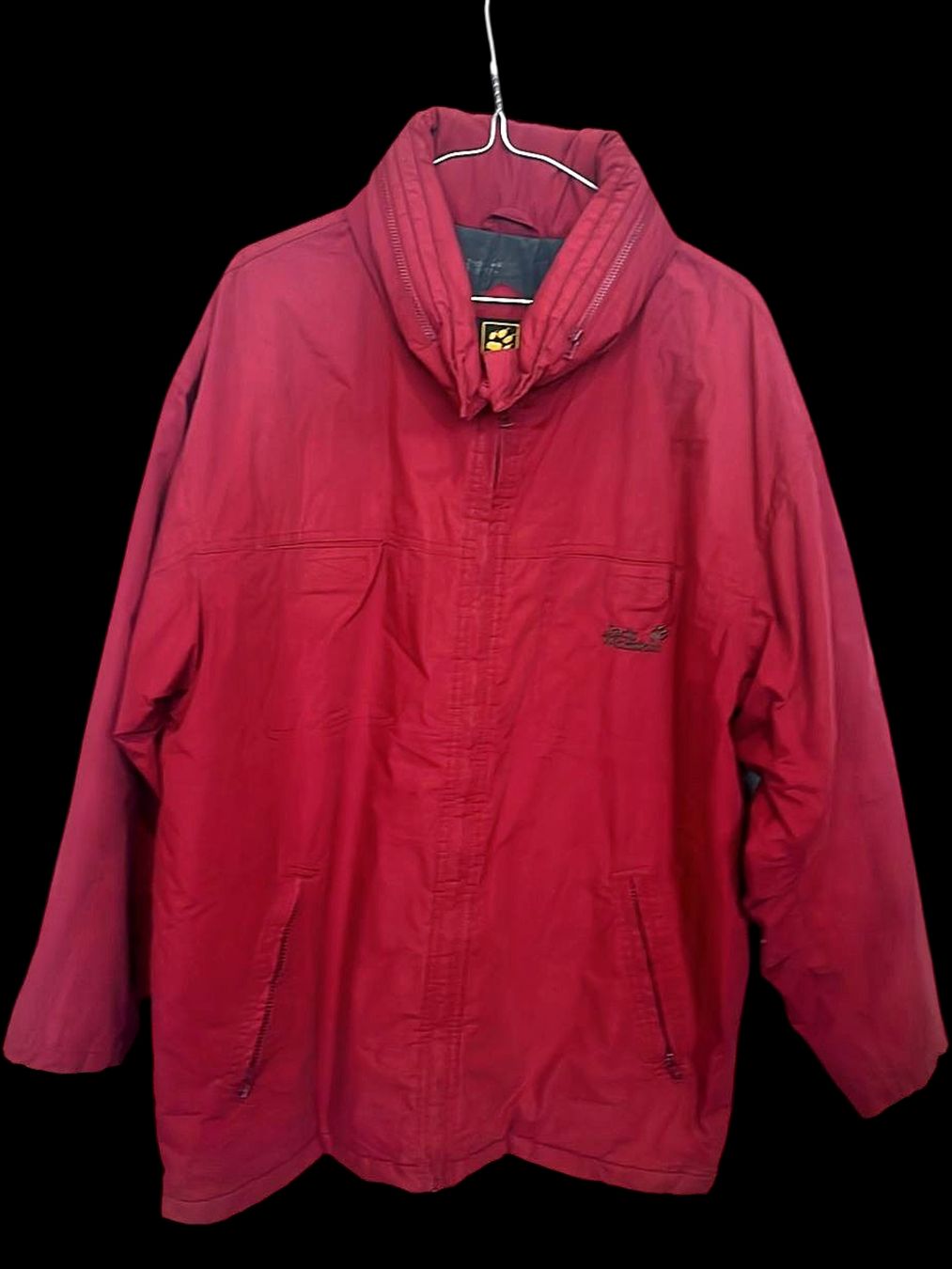 Jack Wolfskin Giacche: Jack Wolfskin Rote Windbreaker Jacke – Usato da Zug venduto da vinokilo 1