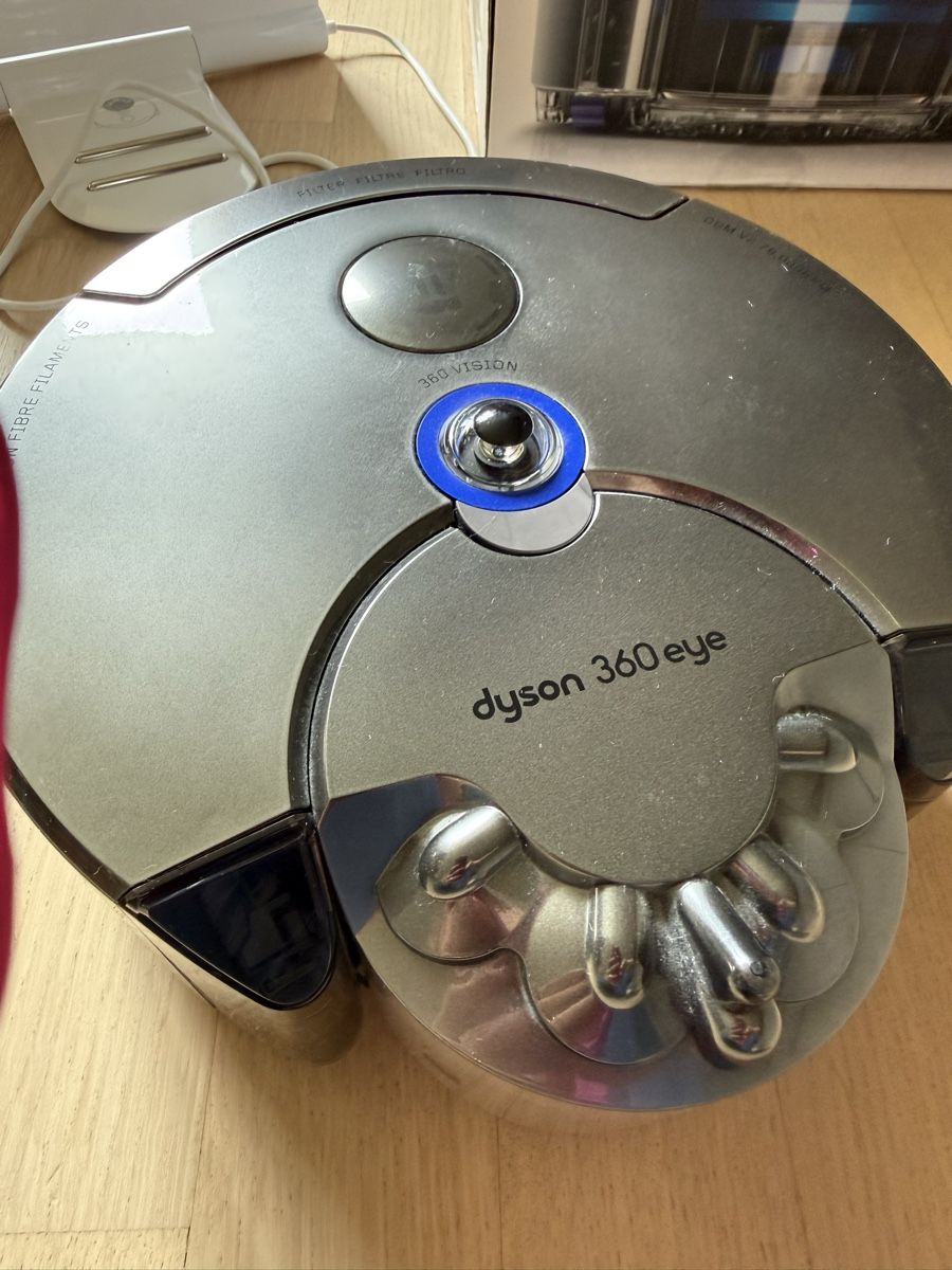 Dyson Aspirapolveri & Accessori: Dyson 360 Eye Robot Aspirateur – Difettoso da Schaffhausen venduto da lauralala123 2