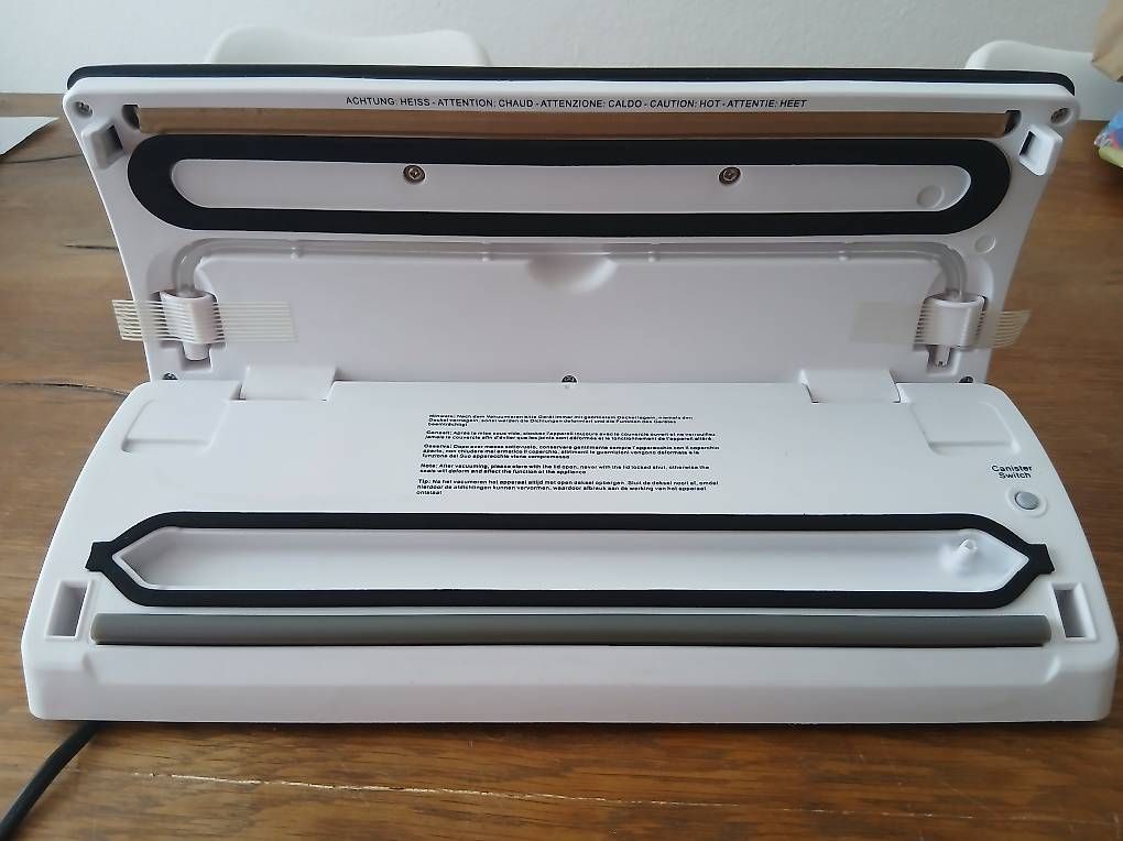 Appareils de cuisine: Solis EasyVac Pro Vakuumiergerät – D'occasion à Uster par dim_jm9f 1