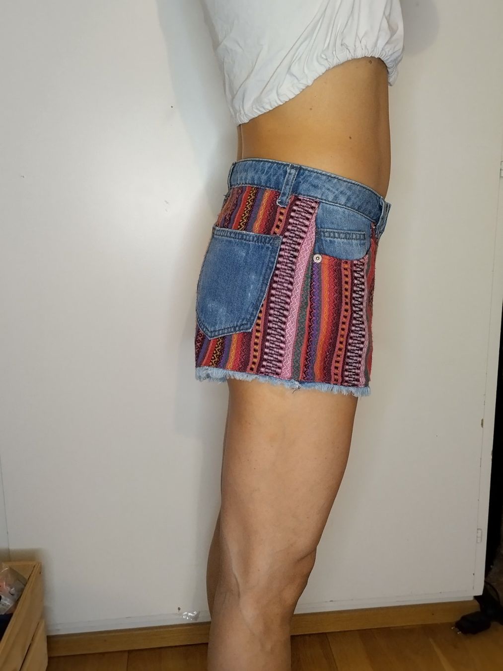 Topshop Pantaloni: Topshop MOTO Patchwork Jeansshorts W28 – Usato da Zürich venduto da LauraV 3