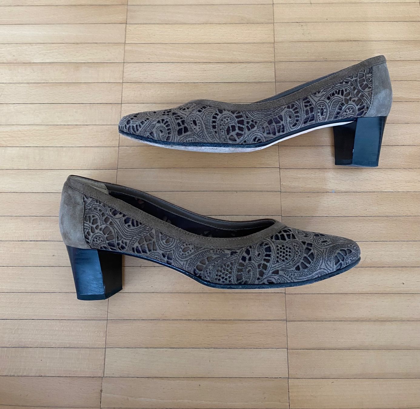 Brunate Scarpe da donna: Brunate Pumps Damen Gr. 37.5 – Usato da Frauenfeld venduto da LIL_NA 4
