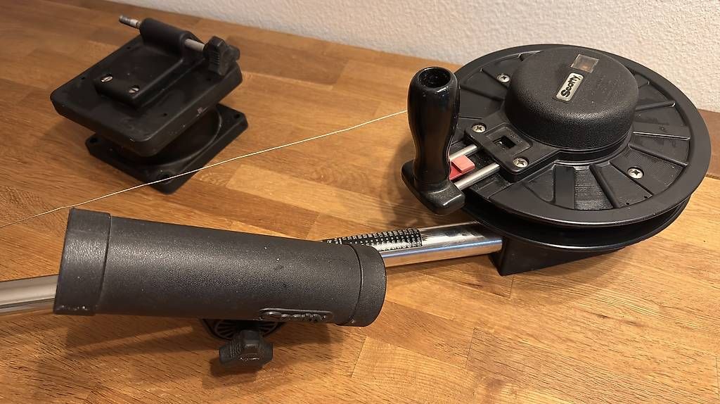 Rollen & Spulen: Scotty Downrigger inkl. Drehscheibe – Gebraucht aus Wangen ZH von Forelle89 2