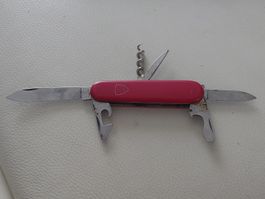 Taschenmesser Economy Victorinox rot mit Gebrauchsspuren
