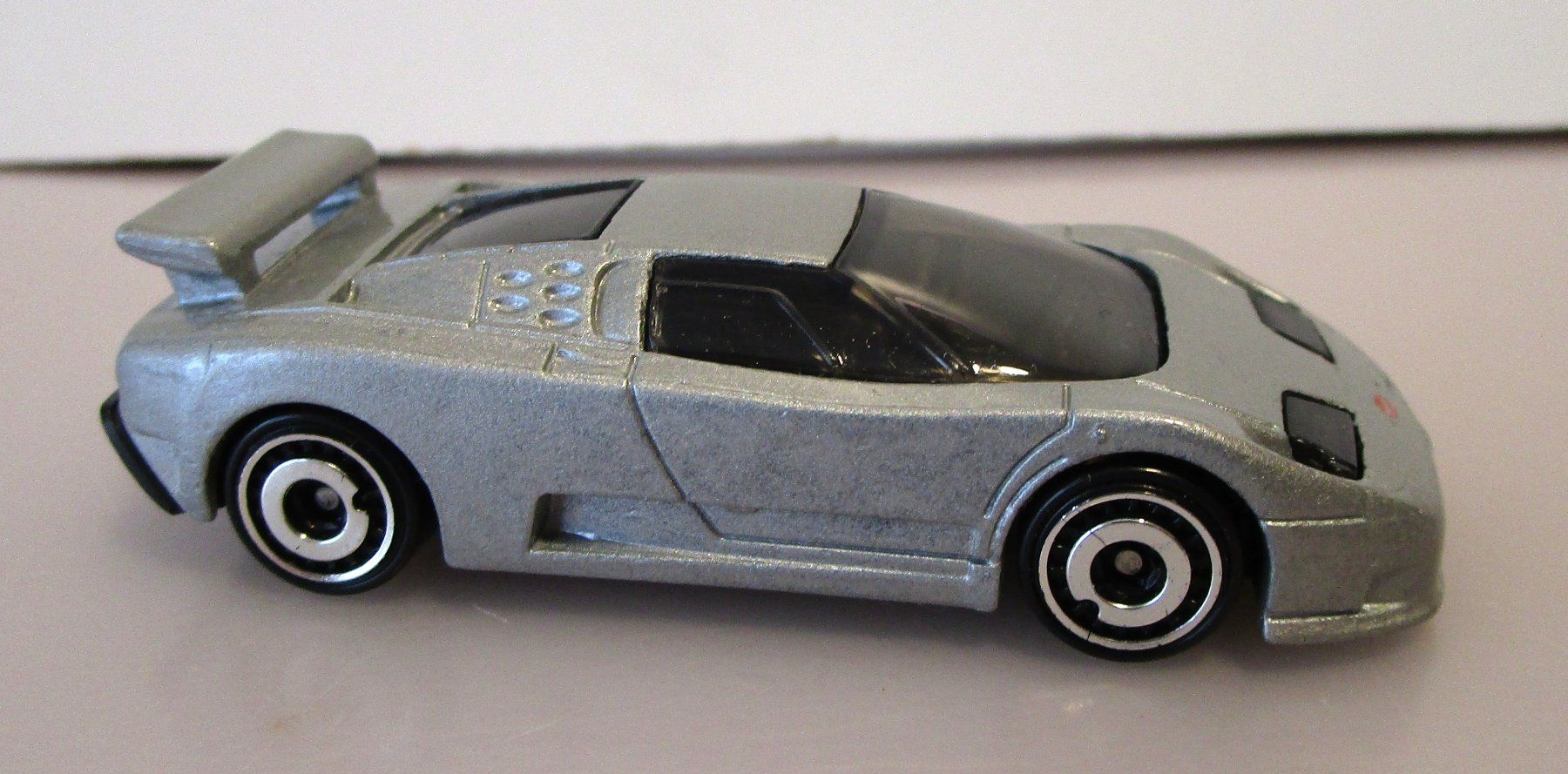 Bugatti Modellini d'auto: HOT WHEELS '94 BUGATTI EB 110 SS – Nuovo (secondo la descrizione) da Chêne-Bourg venduto da breno56