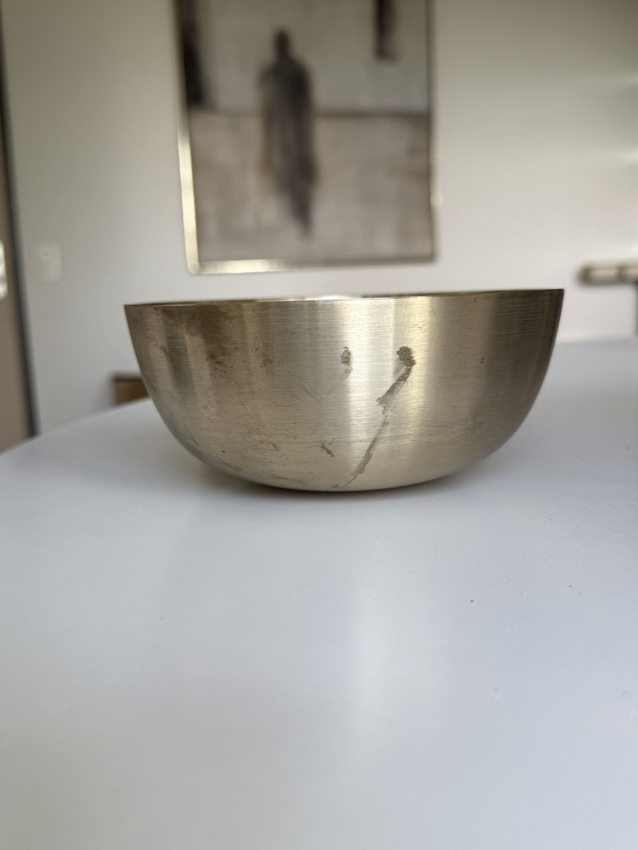Strumenti musicali: Klangschale Messing 15cm 700gr – Usato da Zürich venduto da Geniuss 2