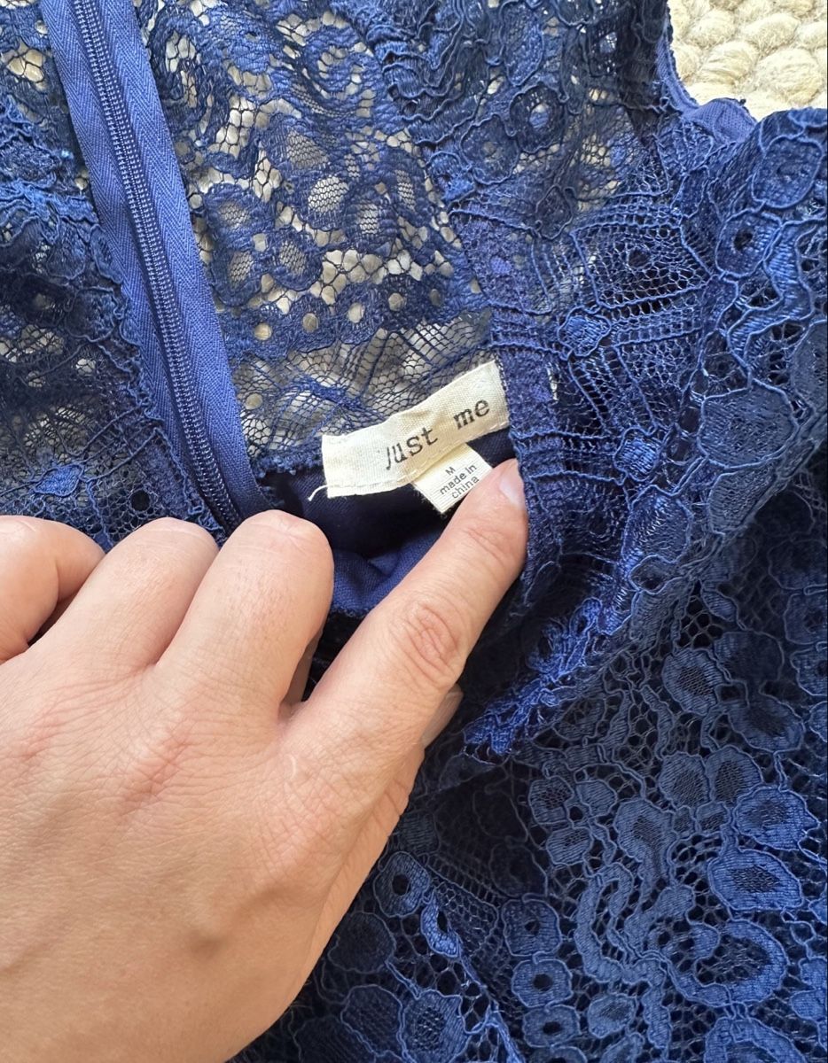 Kleider: ELEGANTES SPITZENKLEID – Neu (gemäss Beschreibung) aus Schaffhausen von rot_yyy7 2