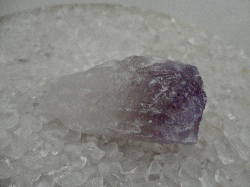 Minéraux & Lithothérapie: Amethyst roh – Neuf (Voir description) à Biberist par Steine