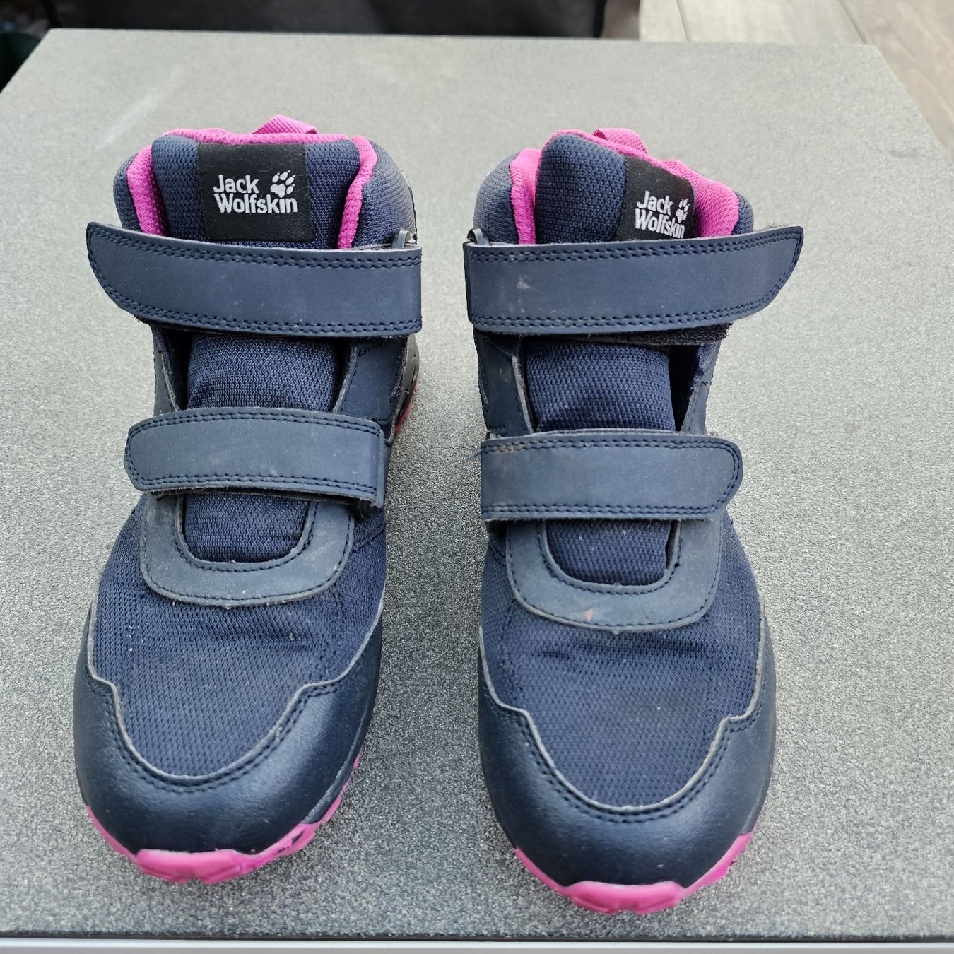 Scarpe per ragazzi: Jack Wolfskin Kinder Wanderschuhe Gr. 36 Wasserdicht & Warm. – Usato da Bettlach venduto da Salini80
