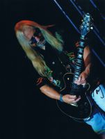 Uriah Heep Mick Box Autogramm signiert Foto 20x30cm