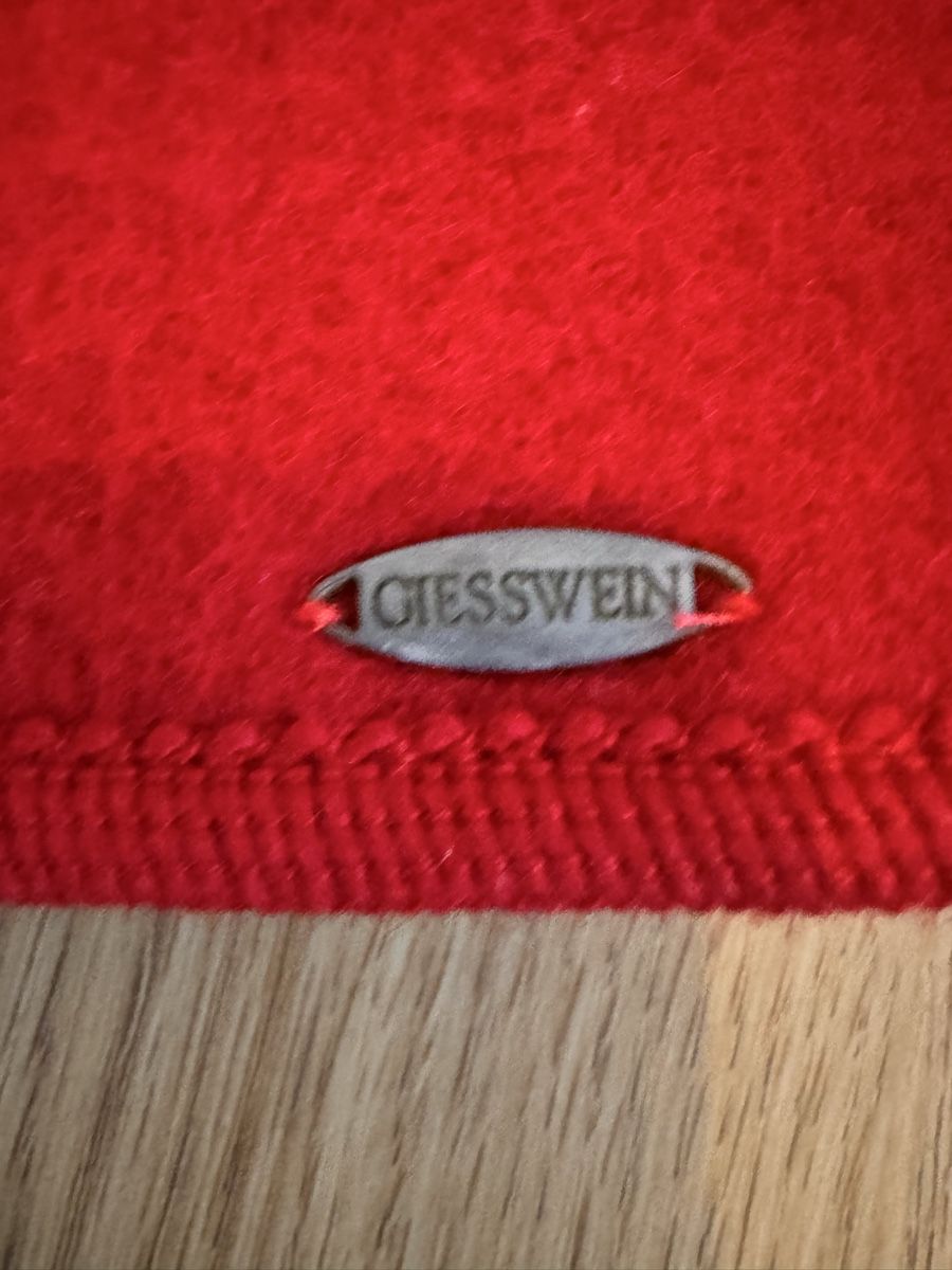 Giacche & Cappotti: Giesswein Jäckli rot Gr. 98 - 100% Schurwolle – Usato da Galgenen venduto da syl_7y9c 3