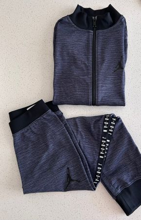 Training Nike Jordan enfant - Taille 8-10 YRS / 128-132 cm