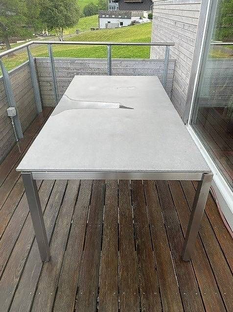 Tische: Garten-/Terrassen-Tisch - Selbstabholung – Gebraucht aus Wildhaus-Unterwasser von rm9_27ml