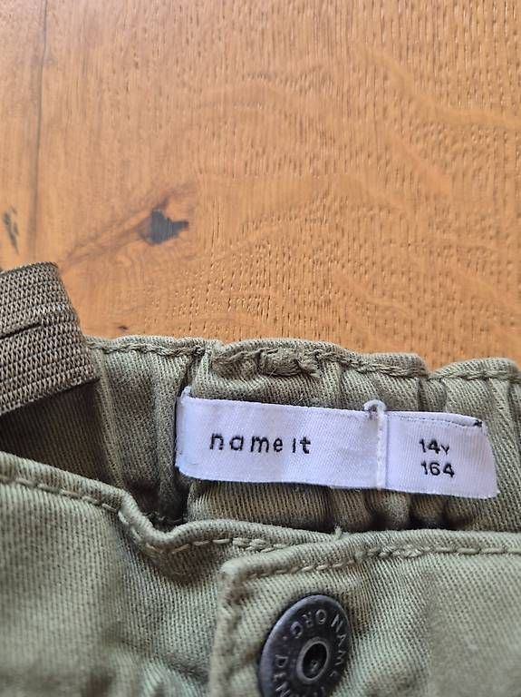 Pantalons: Shorts name it163 14y – D'occasion à Nidau par Jil12 2