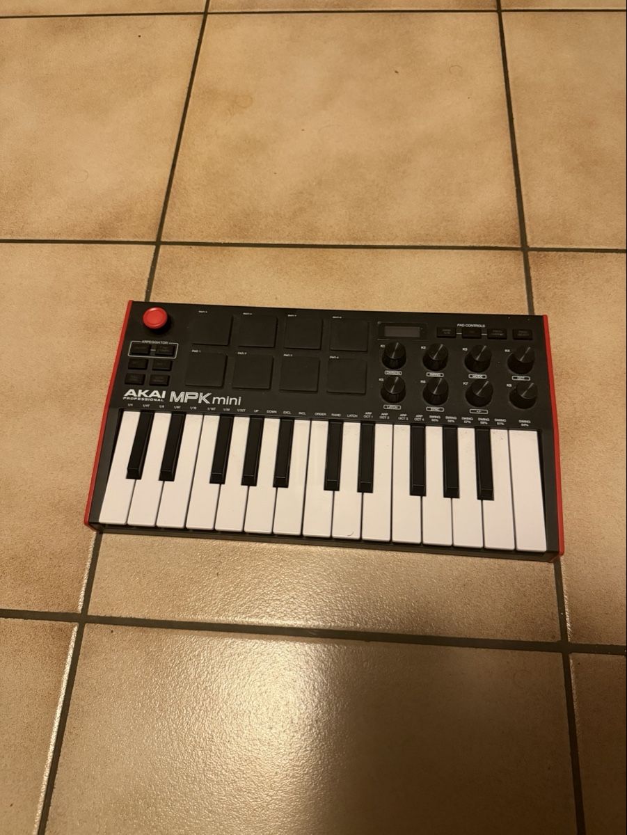 Akai Musikinstrumente: Akai MPK Mini Keyboard  – Gebraucht aus Romanel-s-Lausanne von cxrui