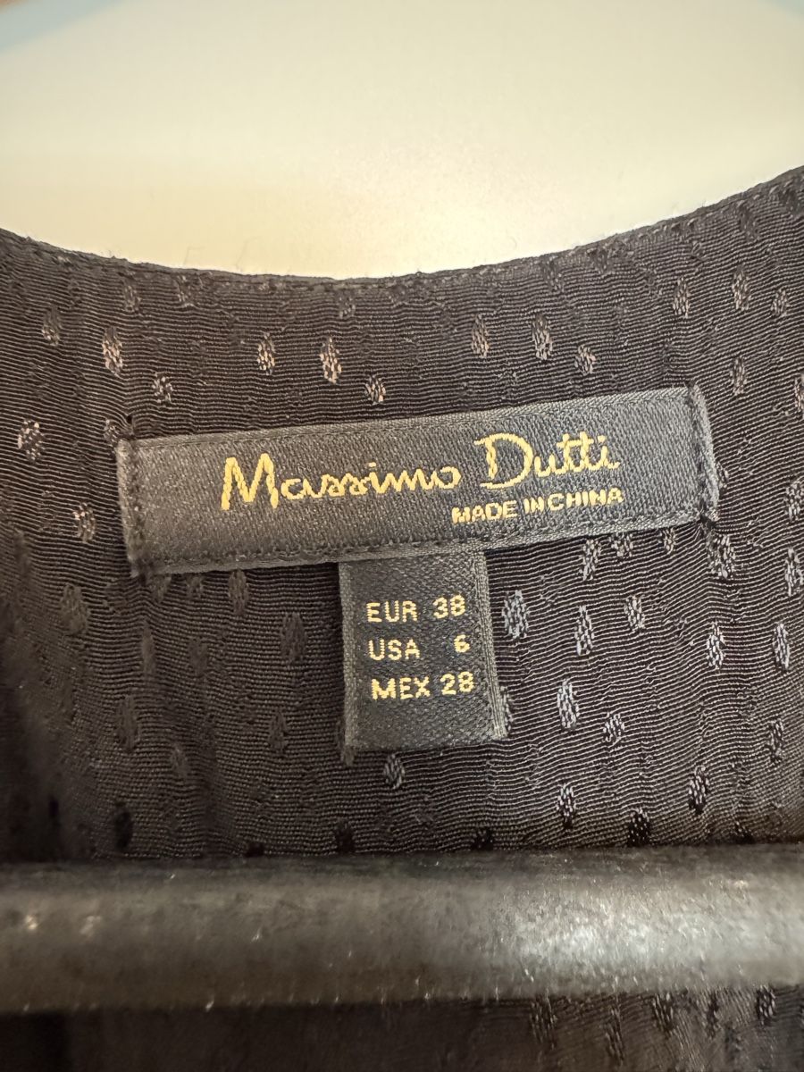 Massimo Dutti Tute: Jumpsuit Damen schwarz Grösse 38 Massimo Dutti – Usato da Dübendorf venduto da ClaraS. 7