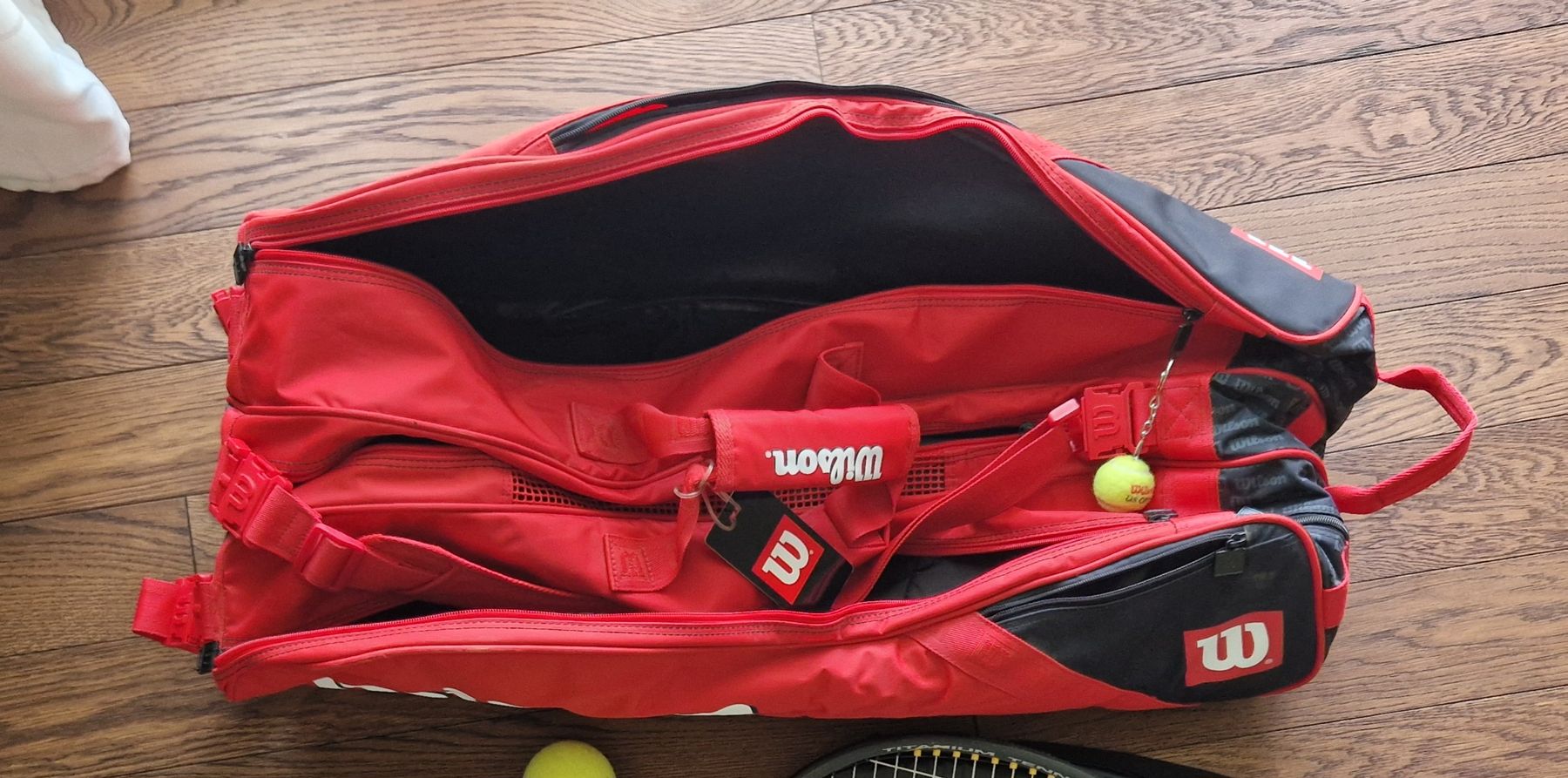 Gattaiole: Tennistasche Wilson – Usato da Rickenbach-Sulz venduto da Bacardibabe 1