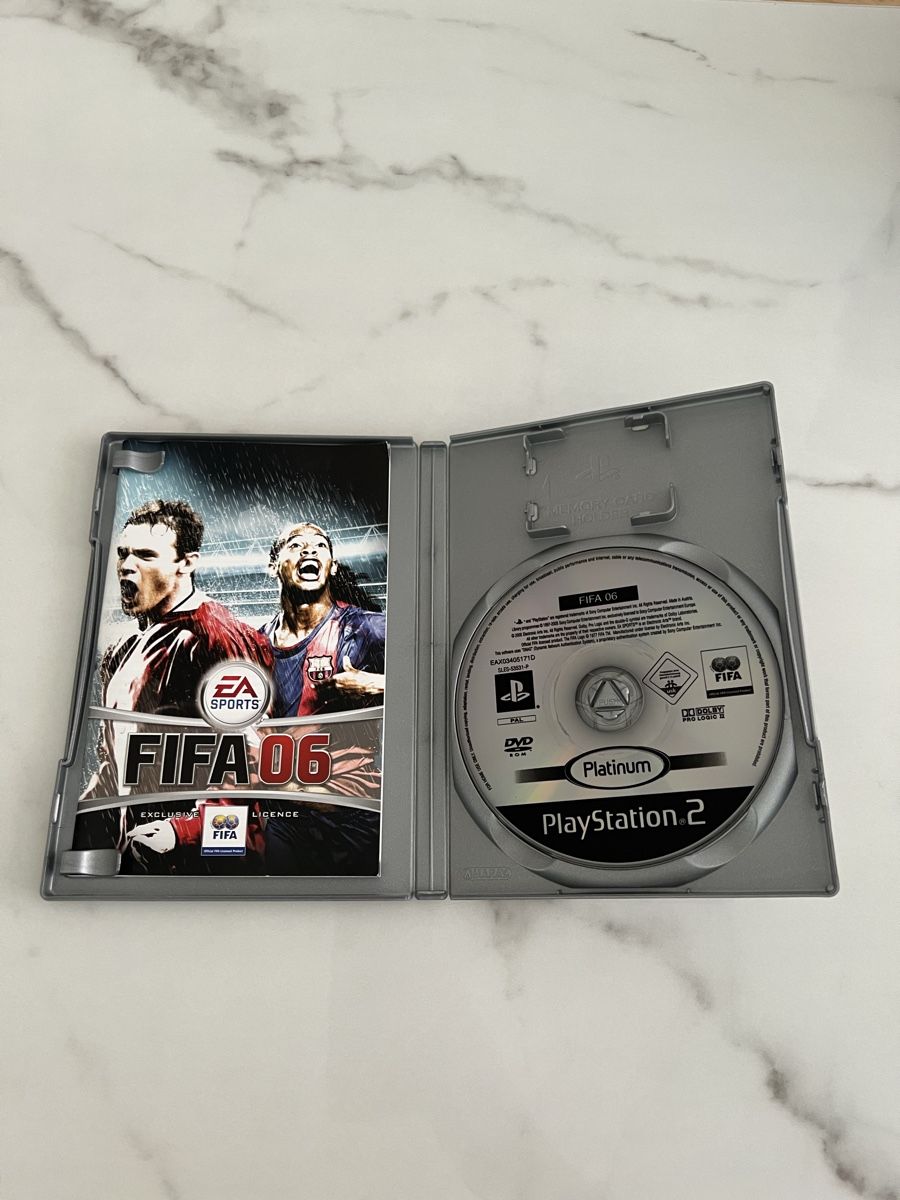 Sony Giochi: FIFA 06 Fussball Playstation 2 PS2 Game – Usato da Düdingen venduto da Joeymoey 1