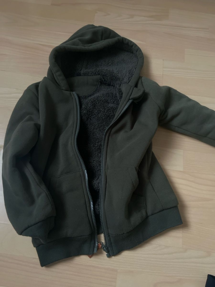 Pulls et sweat-shirts: Pulli/ Jacke – D'occasion à Emmenbrücke par MaDede