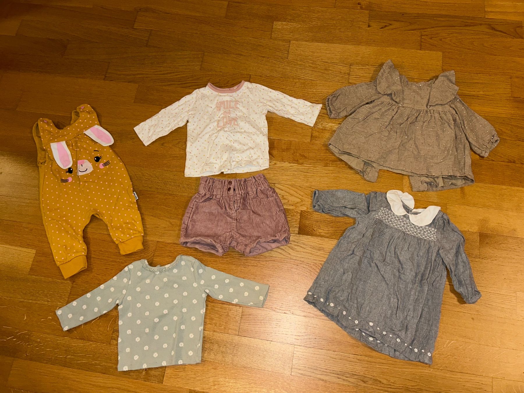 Ensembles coordonnés: Kleiderpaket Gr. 6 Monate – D'occasion à Rümlang par Flipper26 2