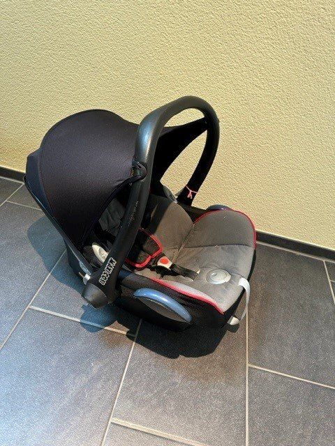 Maxi-Cosi Seggiolini per auto: Maxi Cosi – Usato da Hägendorf venduto da oezi74