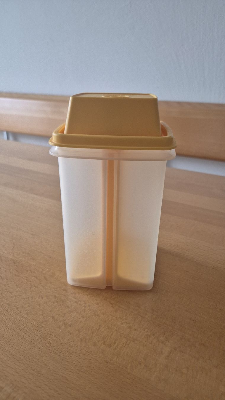 Tupperware Behälter & Ähnliches: Tupperware Gurkenlifter  – Gebraucht aus Wangen SZ von Dnepr2 1