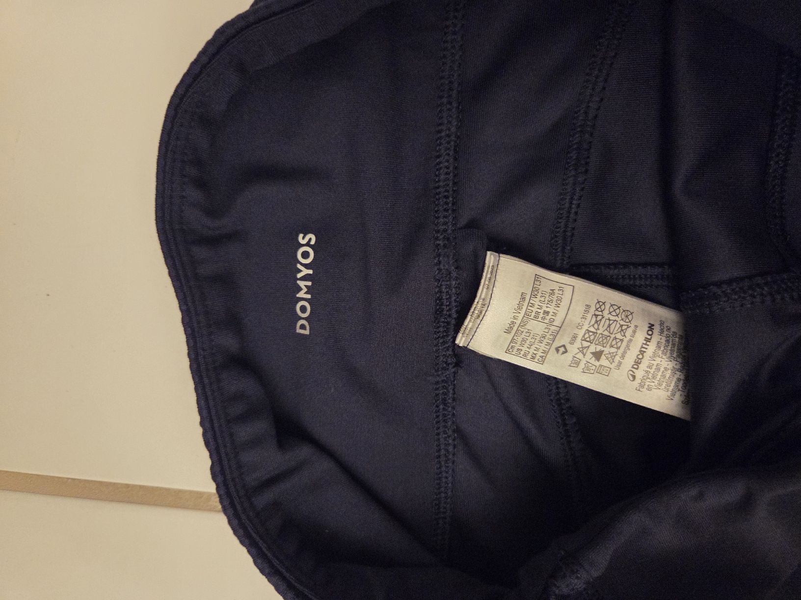 Decathlon Leggings: Sporthose Domyos – Usato da Unterkulm venduto da Manubasso 1