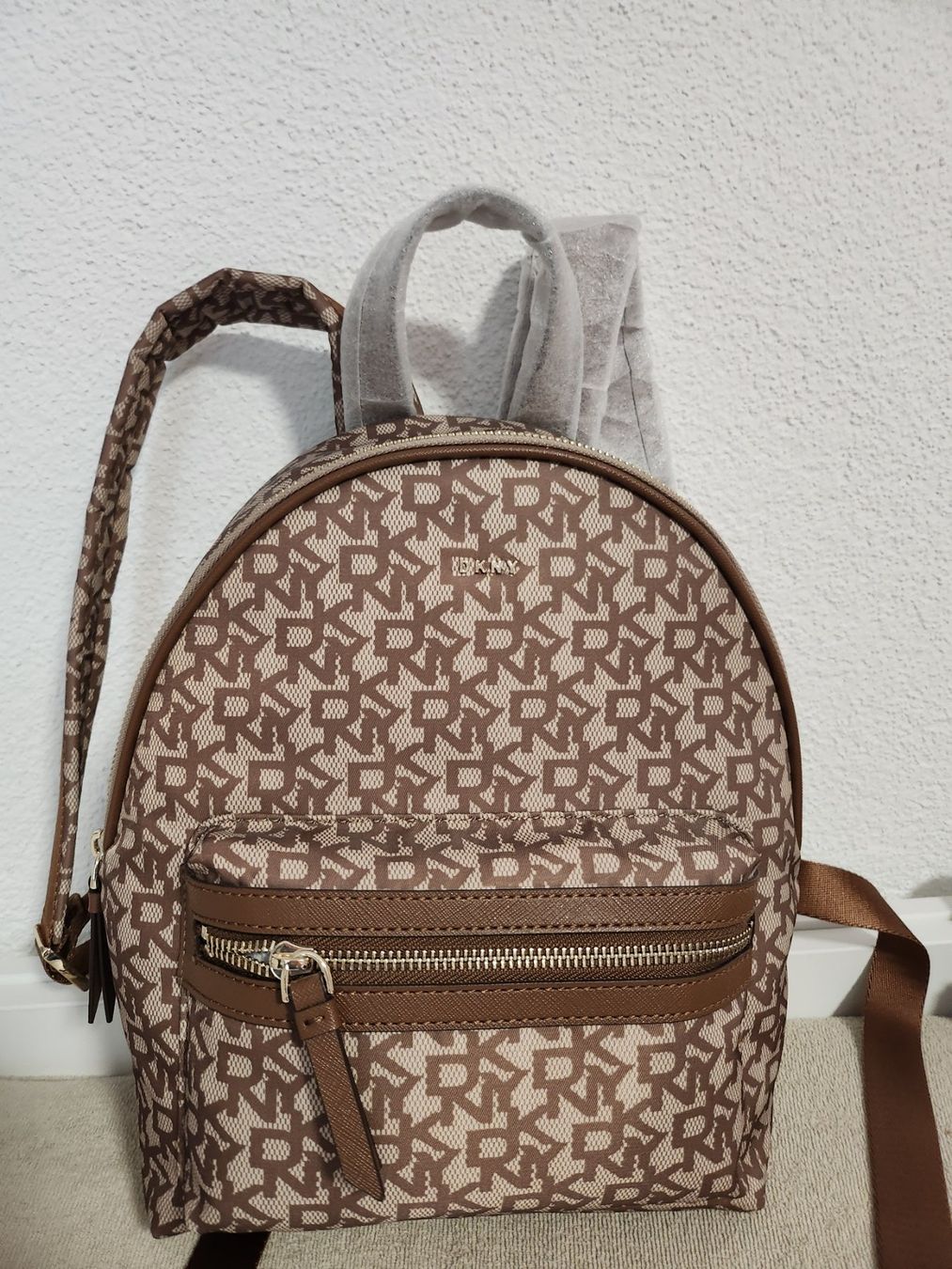 DKNY Sacs à dos: Dkny Rucksack – Neuf (Voir description) à Kefikon TG par Livline