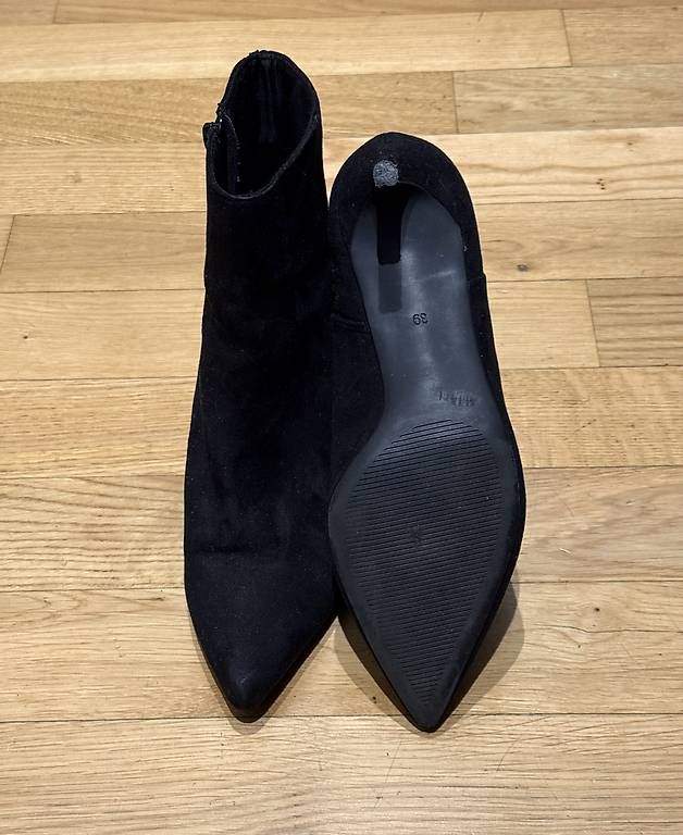 H&M Scarpe da donna: Stiefeletten Gr. 39 H&M – Usato da Zürich venduto da sunsilvana 2