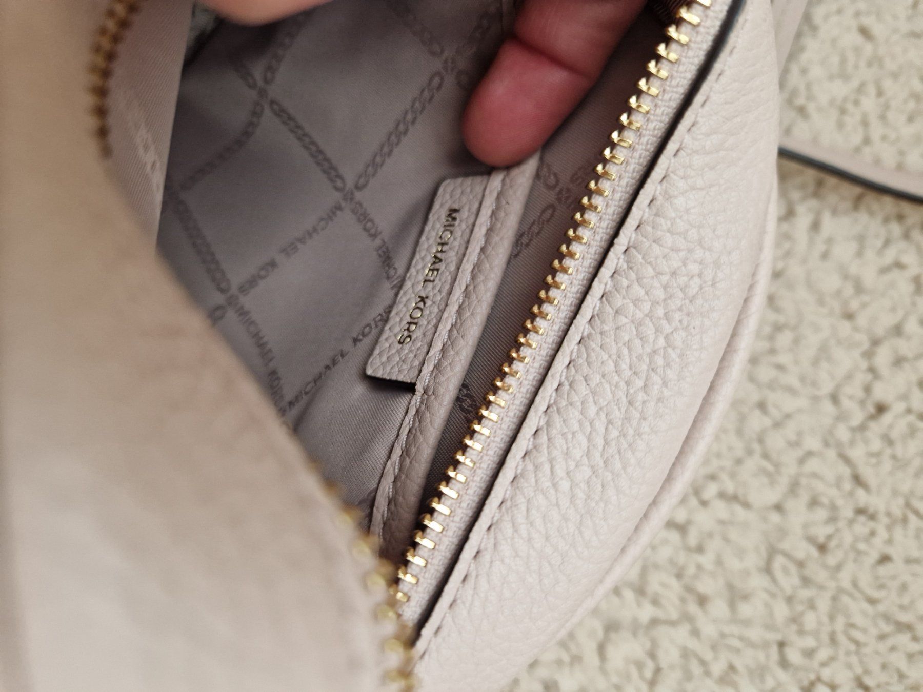 Michael Kors Borse da donna: Michael Kors Tasche Rund Rosa – Usato da Erlinsbach SO venduto da ULIKH 5