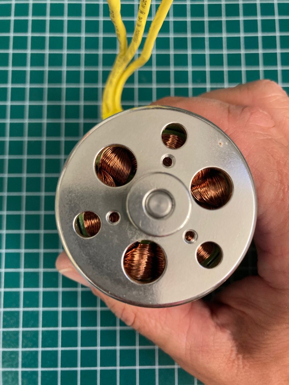 Motori: HYPERION Z4045-12 Elektromotor – Nuovo (secondo la descrizione) da Bülach venduto da eugig5 1
