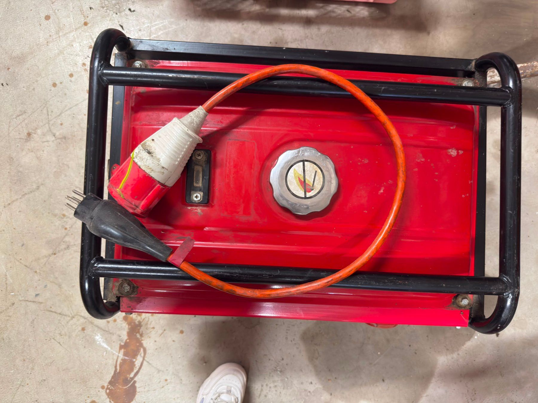 Generatori di corrente: Stromgenetor 5.5 HP -230/400V Notstromaggregat – Usato da Luzern venduto da Elgordo7