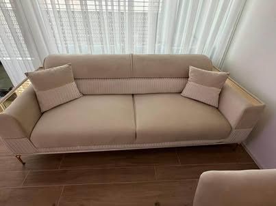 Sofas: Wunderschönes Sofa-Set – Neuf (Voir description) à Bülach par dov_b6zp 2