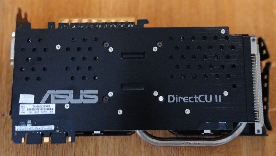 Asus Cartes graphiques: ASUS DirectCU II Graphics Card – D'occasion à Oftringen par vuc_frq6