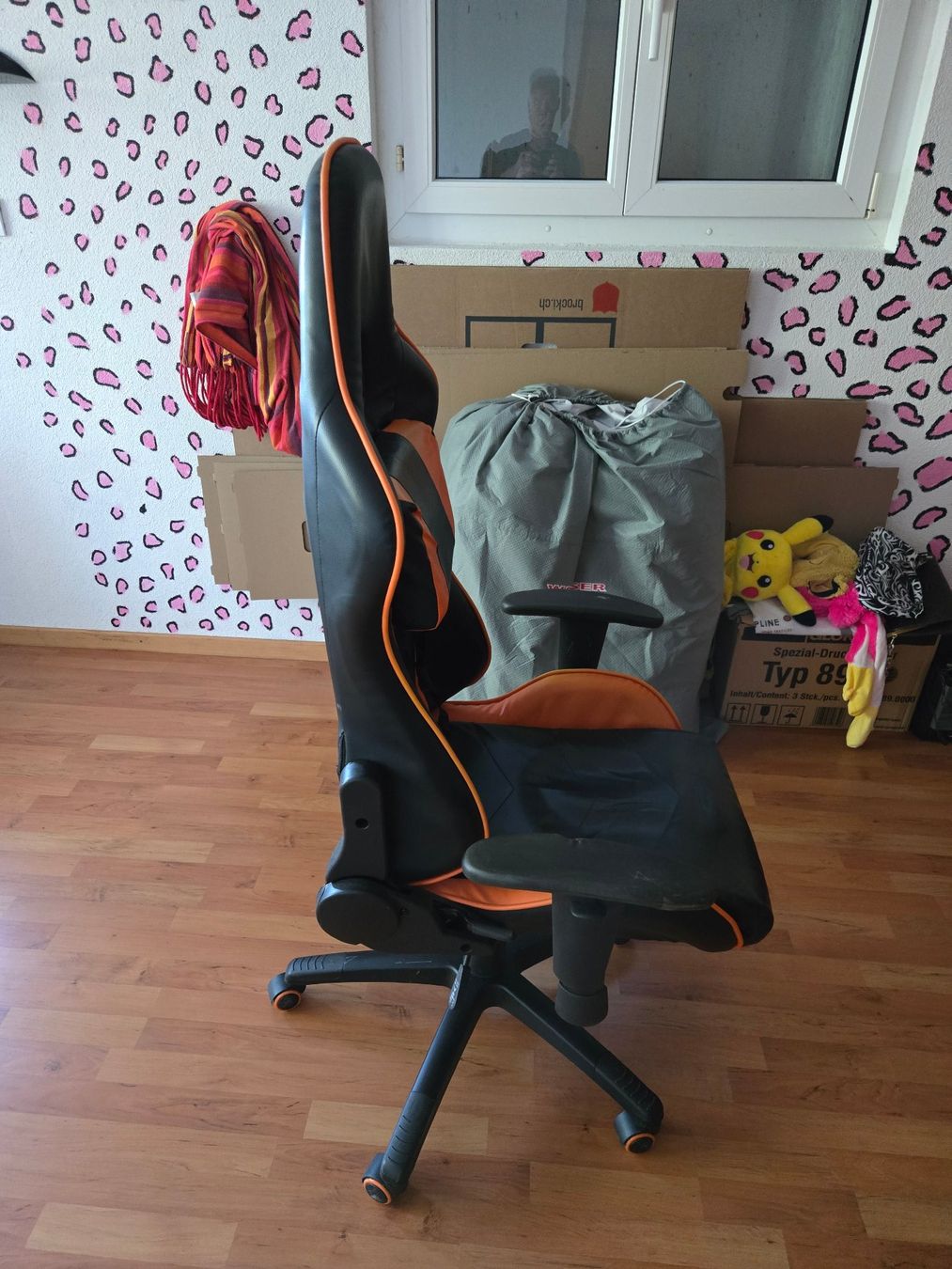 Sedie: Bürostuhl / Gamingstuhl – Usato da Altstätten SG venduto da Tschuppben 1