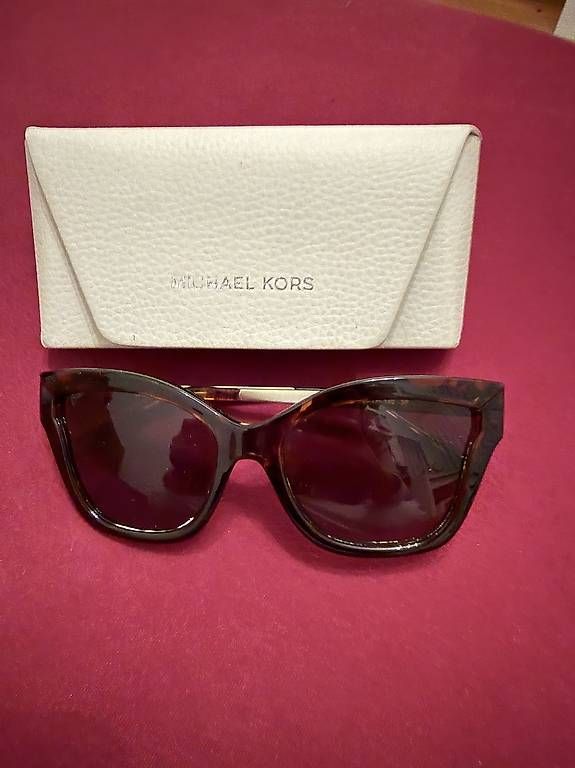 Occhiali & Lenti: Sonnenbrille Michael Kors – Usato da Münsingen venduto da JelenaHodak 1